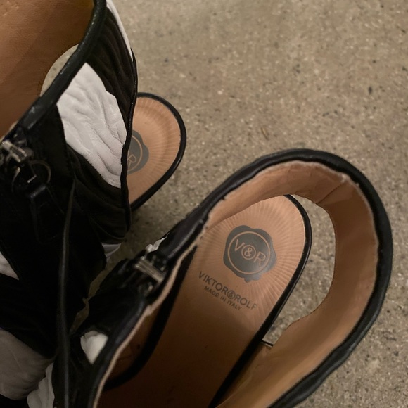 Viktor & Rolf black and white heeled sandals - Picture 5 of 5